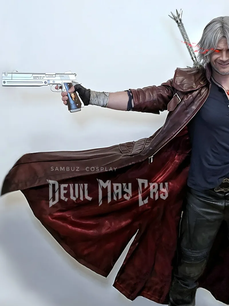 《鬼泣5》圣诞但丁Cosplay