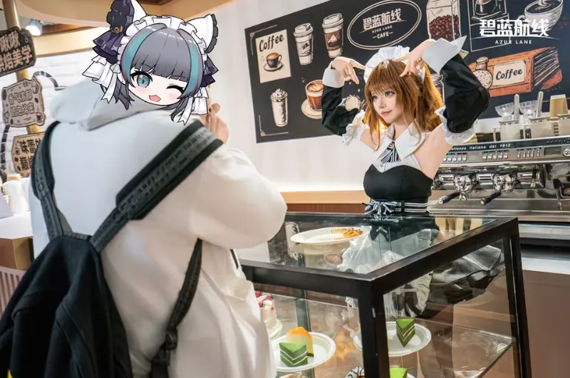 《碧蓝航线》2025冬日快闪盛典