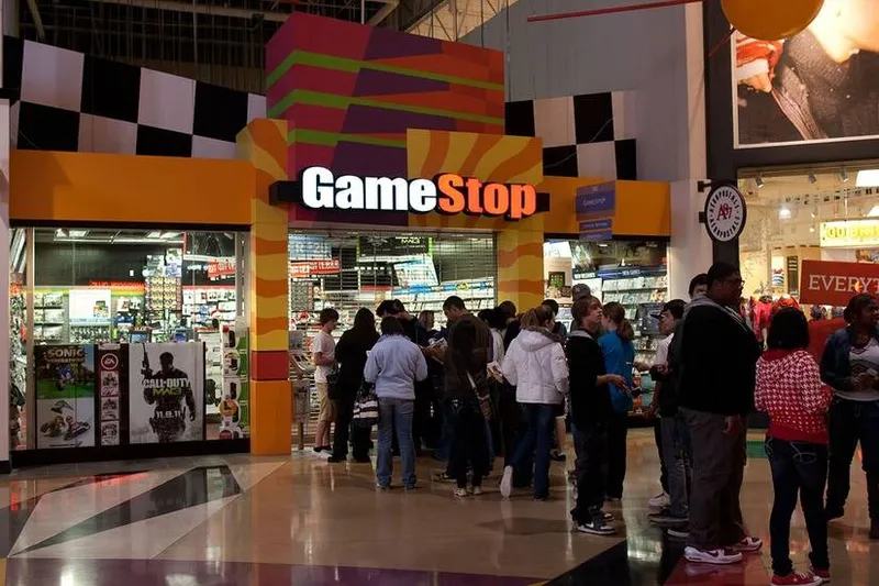 《GameStop》门店大规模关闭-零售渠道面临严峻挑战
