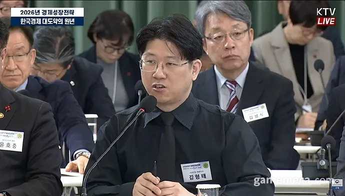 《剑星》工作室CEO谈AI竞争力