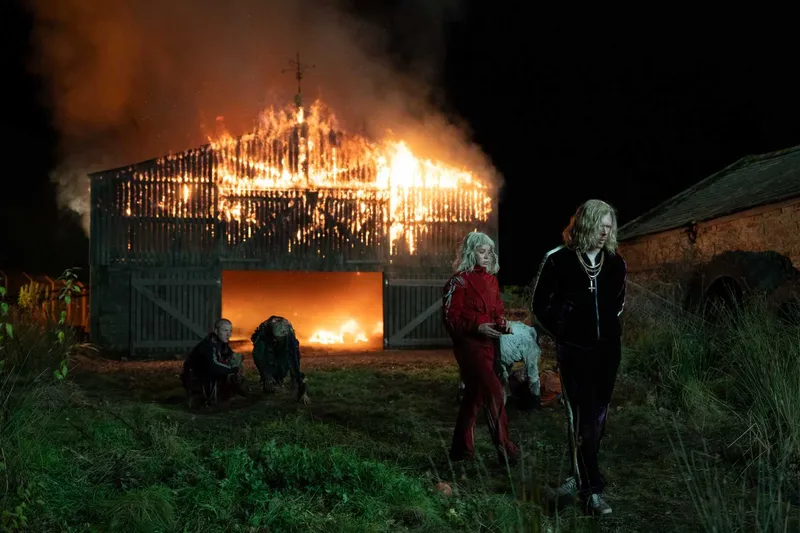 《28年后》主演揭秘角色原型-灵感源自令人毛骨悚然的吉米·萨维尔