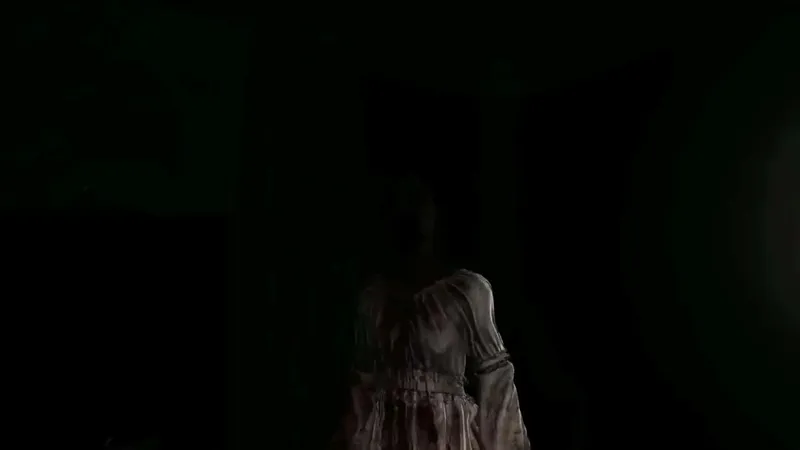 《埃博拉村庄》主机版预告发布