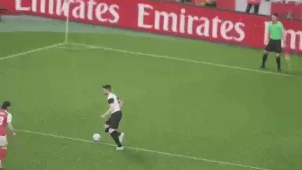 枪手磐石镇守后防