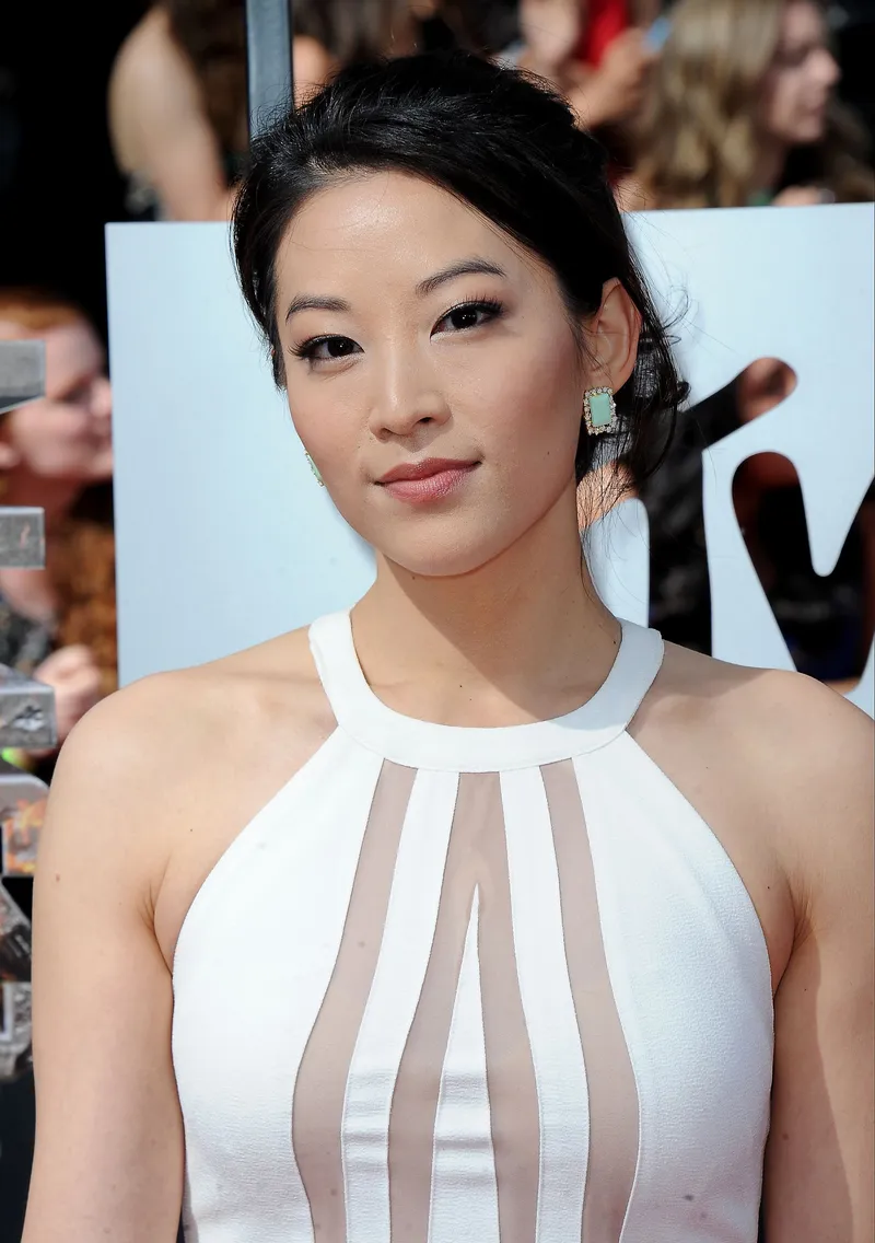 《KPop恶魔猎人》Loungefly联名背包首发