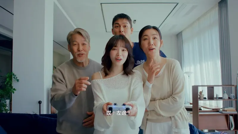 《Stray》与PlayStation携手韩国女团打造春节游戏短片