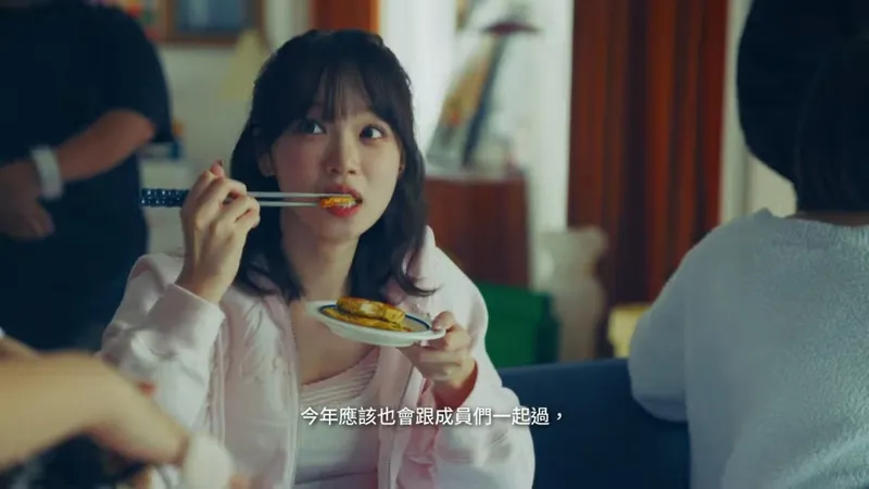 《Stray》与PlayStation携手韩国女团打造春节游戏短片