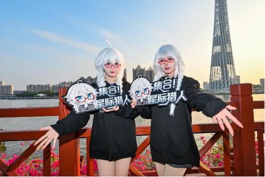 《星际猎人》广州塔无人机秀