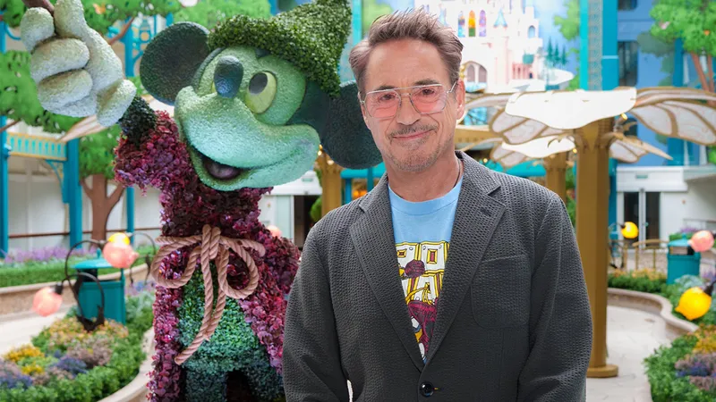 《复仇者联盟：末日之战》-罗伯特·唐尼任迪士尼探险号教父