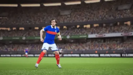 《实况足球Online》普拉蒂尼中路制胜