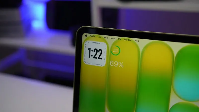 《赛博朋克2077》MacBookNeo性能测试