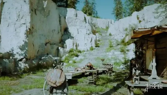 《红色沙漠》武器切换攻略