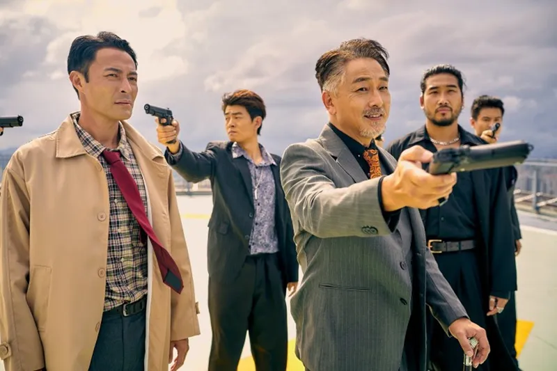 《完蛋！我被美女包围了！》团队新作《对不起，我是警察》