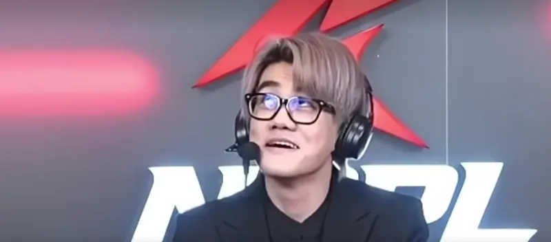 《永劫无间》女解说穿搭争议