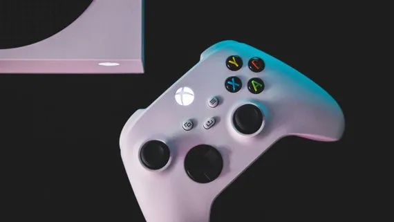 Xbox硬件收入下降33%