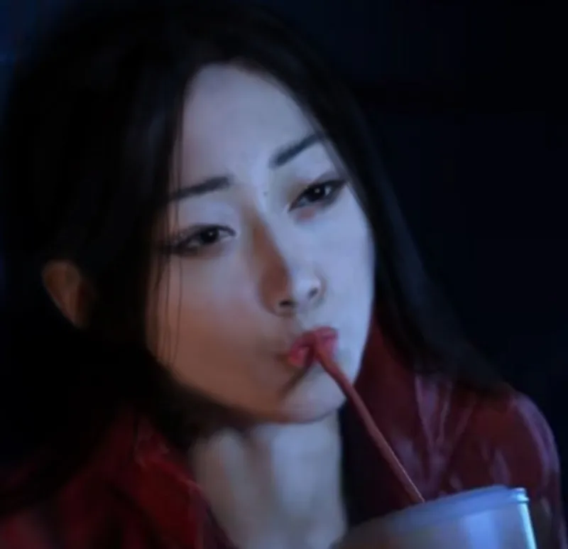 《星际：异端先知》光头女主爆改