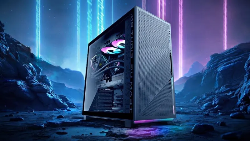 技嘉RTX5070Ti电竞主机降至1999美元-配备32GB内存与2TBSSD