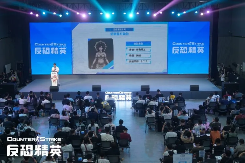 《反恐精英Online》暑期传奇武器曝光
