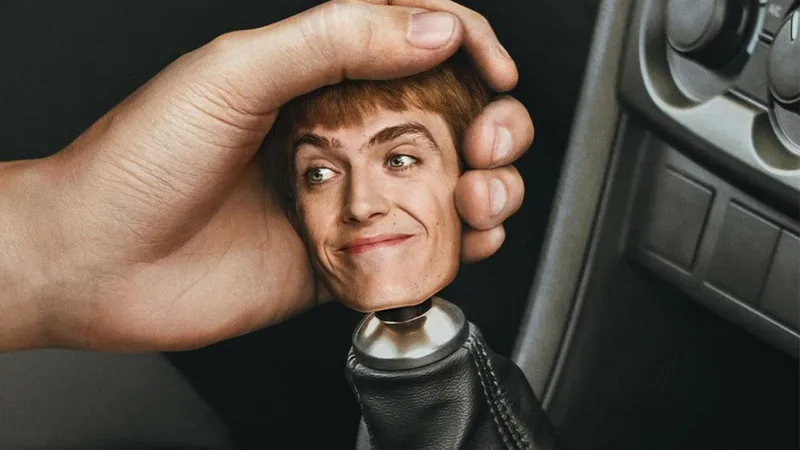 《TheGrandTour》9月回归-全新三人主持阵容亮相