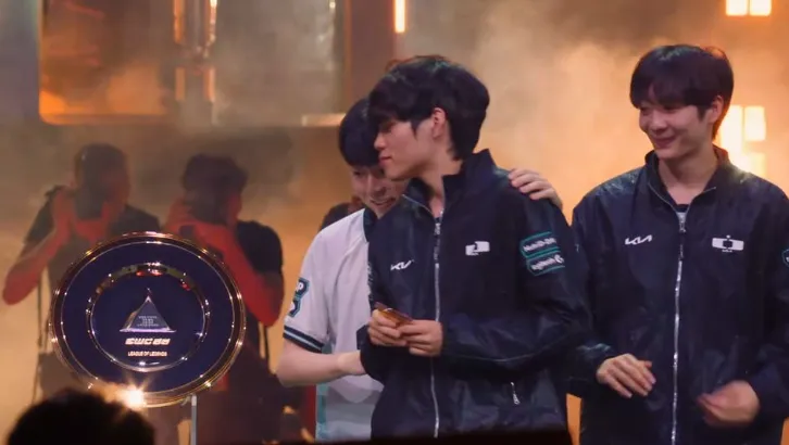 《LOL》DK夺冠《DOTA2》PVISION横扫电竞世界杯