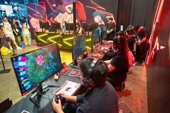 《非我:择谁》东京电玩展沉浸体验